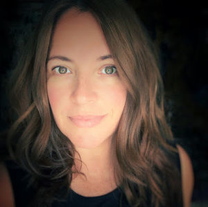 Meet your Posher, Lana